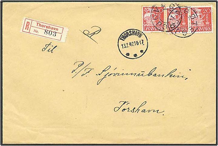 20 øre Karavel (3) på anbefalet brev annulleret med udslebet stjernestempel GØTEGJOV og sidestemplet Thorshavn d. 13.2.1942 til Thorshavn.
