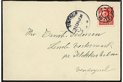 15 øre Karavel på brev annulleret med udslebet stjernestempel LYDUM og sidestemplet Tistrup d. 11.7.1934 til Klokkerholm.