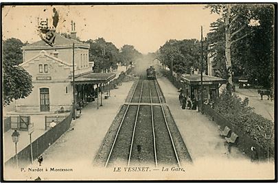 Frankrig, Vesinet, jernbanestation med damptog.