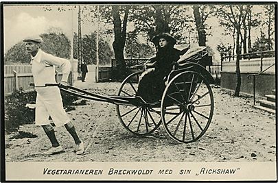 Vegetarianeren Breckwoldt med sin Rickshaw. U/no.