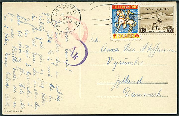 15 øre Turist udg. og Julemærke 1940 på brevkort (Julemand på ski) fra Drammen d. 24.12.1940 til Vejrumbro, Danmark. Både tysk censur fra Oslo og København.