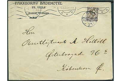 20 øre Chr. X på fortrykt kuvert fra Fakkegrav Badehotel annulleret med stjernestempel VEJLE FJORD og sidestemplet Vejle d. 2.7.1925 til København.