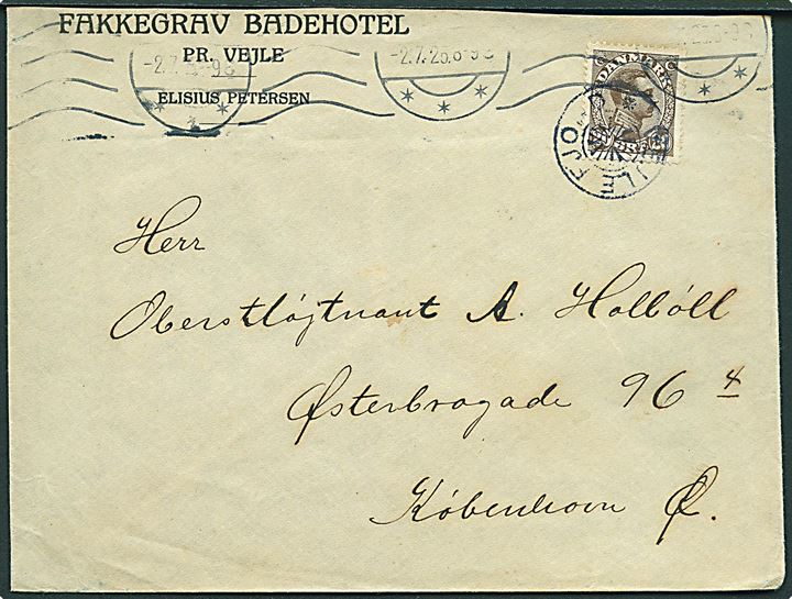 20 øre Chr. X på fortrykt kuvert fra Fakkegrav Badehotel annulleret med stjernestempel VEJLE FJORD og sidestemplet Vejle d. 2.7.1925 til København.