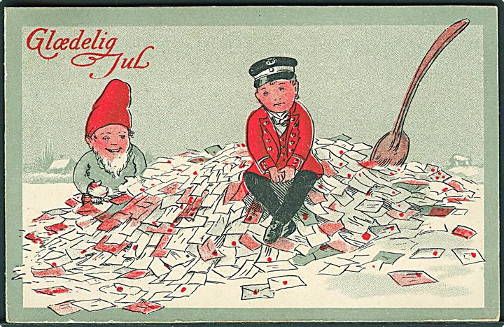 Glædelig Jul. Post & Nisse sidder i en ordentlig bunke breve. Alex Vincents, serie 54/1.