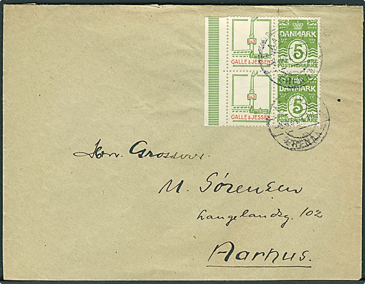 5 øre Bølgelinie og Galle & Jessen Reklamemærke fireblok på brev fra Risskov annulleret med bureaustempel Aarhus - Grenaa T.1075 d. 8.9.1931 til Aarhus.