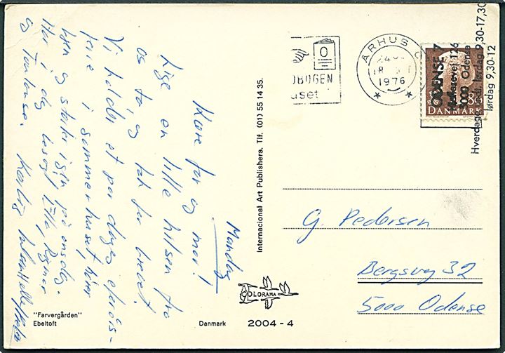 80 øre Margrethe på brevkort fra Århus C d. 18.9.1976 til Odense. TMS skævt placeret og frimærke annulleret med kontorstempel: Odense 7 / Hjallesevej 126 / 5000 Odense.