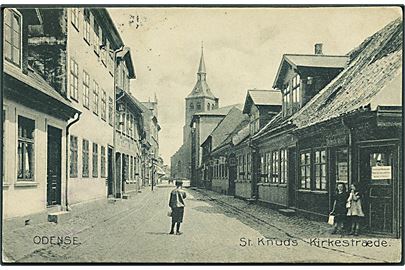 St. Knuds Kirkestræde i Odense. Stenders no. 7180.