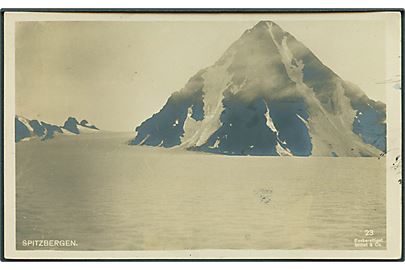 Svalbard. Bjergparti. Nordenfjeldske S/S Co. Trondhjem. Mittet & Co. no. 23. Anvendt fra Green Harbour d. 18.8.1913 til Frankrig. Et mærke fjernet.