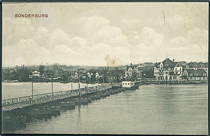 Pontonbroen i Sønderborg. F. Biehl no. 26212. Frankeret med 7½ pfg. Germania stemplet Schauby *(Alsen)* d. 1.3.1918 til Hagenberg pr. Nordborg.
