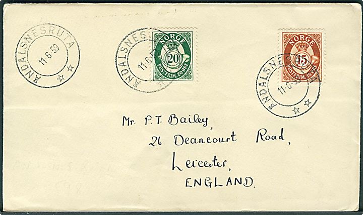 15 øre og 20 øre Posthorn på brev annulleret med sejlende bureaustempel Åndalsnesruta ** d. 11.6.1959 til Leicester, England.