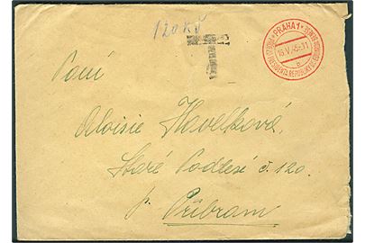 Ufrankeret brev med rødt stempel fra Prag d. 16.5.1945. Sort T stempel og påskrevet 1,20 kc..