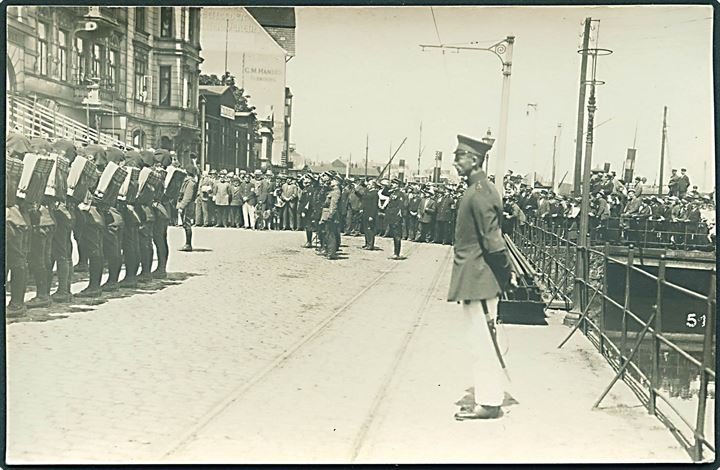 Genforening. Franske CIS-styrker i Flensburg i afstemningsperioden. Fotokort u/no.