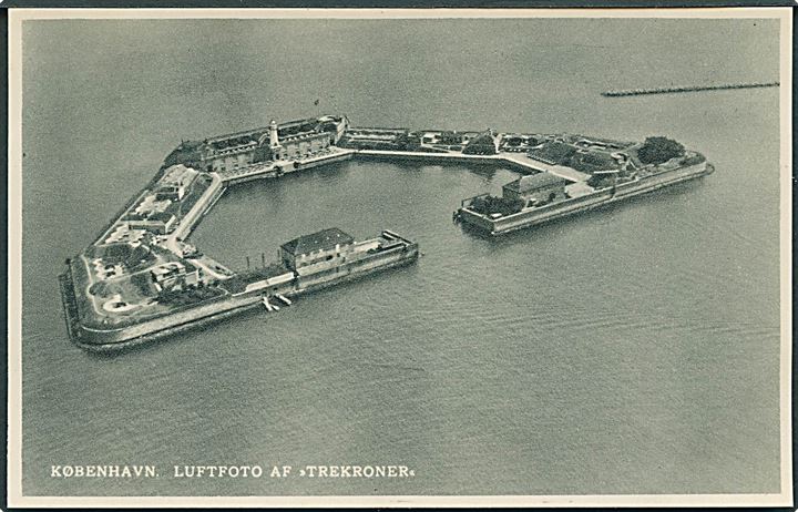 Luftfoto af Trekroner, København. J. C. O. no. 920. 