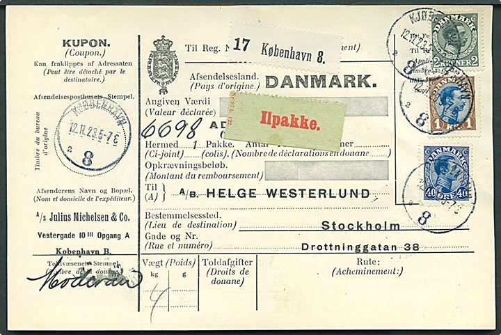 40 øre, 1 kr. og 2 kr. Chr. X på 340 øre frankeret internationalt adressekort for ilpakke fra Kjøbenhavn 8 d. 12.11.1923 til Stockholm, Sverige.