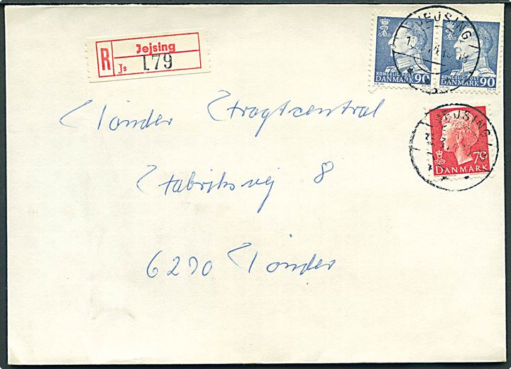 90 øre Fr. IX i parstykke og 70 øre Margrethe på anbefalet brev annulleret med brotype IIc Jejsing d. 16.3.1974 til Tønder.