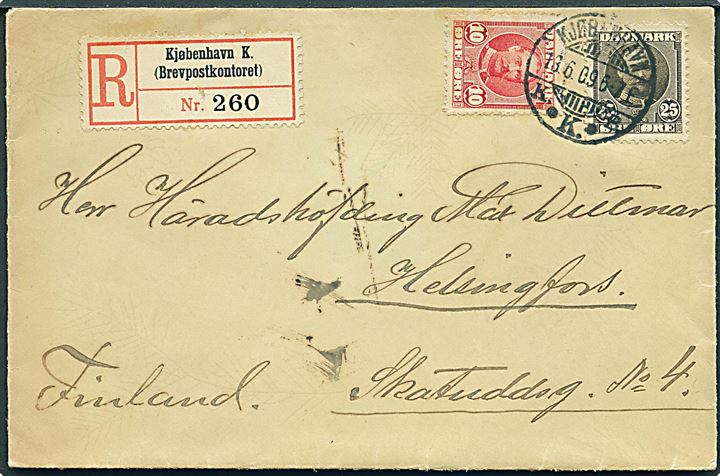 10 øre og 25 øre Fr. VIII på anbefalet brev fra Kjøbenhavn d. 13.6.1909 via Åbo til Helsingfors, Finland.