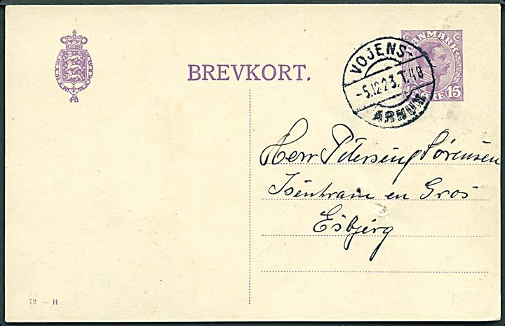 15 øre Chr. X helsagsbrevkort (fabr. 72-H) fra Skrydstrup annulleret med bureaustempel Vojens - Arnum T.48 d. 5.12.1923 til Esbjerg. Nålehul.
