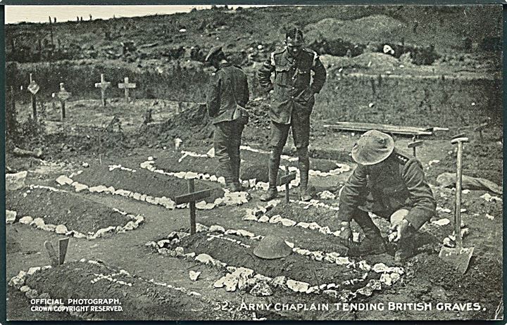 8 kort. Official War postcards of the British Army fighting on the Western Front. Crown no. 49 - 56. 