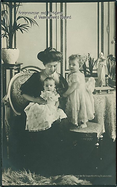 Sverige. Kronprinsesse Margareta af Sverige med børn. Grape u/no. Kvalitet 9