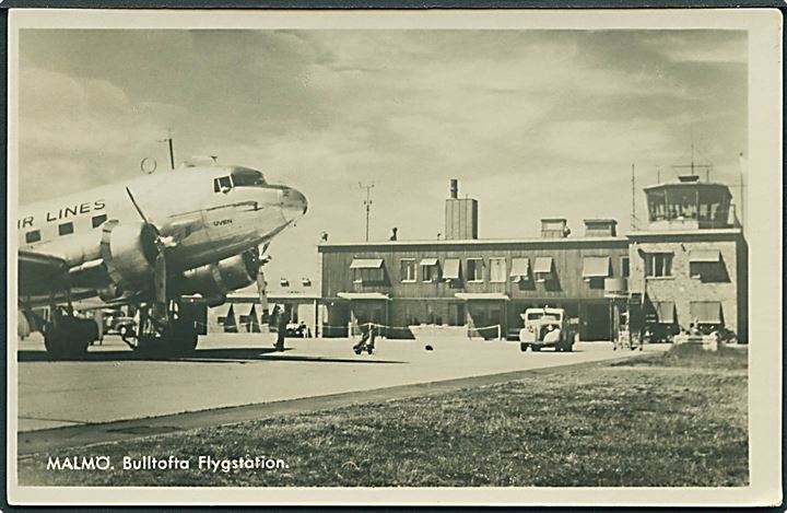 Douglas DC-3 “Uven” SE-BAU fra Swedish Air Lines på Bulltofta flyveplads ved Malmö. U/no. Kvalitet 8