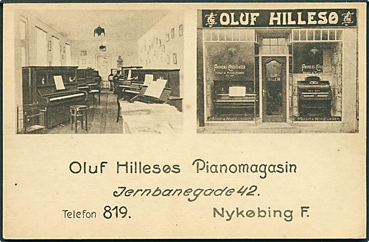 Nykøbing F., “Oluf Hillesø’s Pianomagasin”, facade og interiør. Reklamekort. Stenders no. 49818. Kvalitet 8