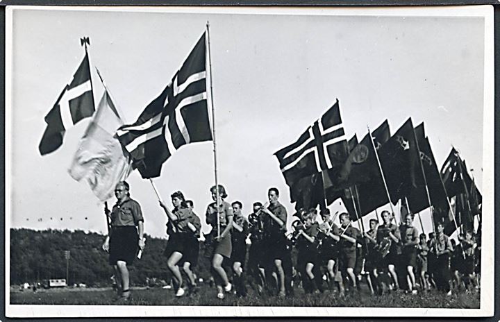 Nordiske spejdere på march. K Ltd. u/no. Kvalitet 8
