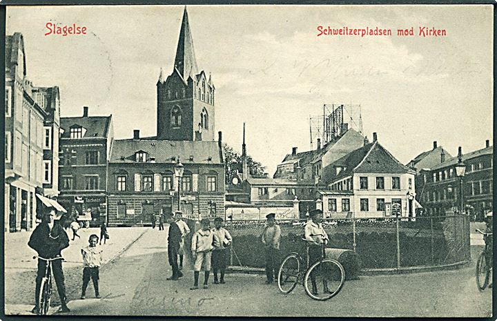 Slagelse, Schweitzerpladsen mod Kirken. Warburg no. 1800. Kvalitet 9