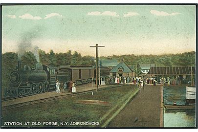 Station at Old Forge, N. Y. Adirondacks. Lokomotiv med vogne. The Hugn C. Leighton Co. no. 4101. 