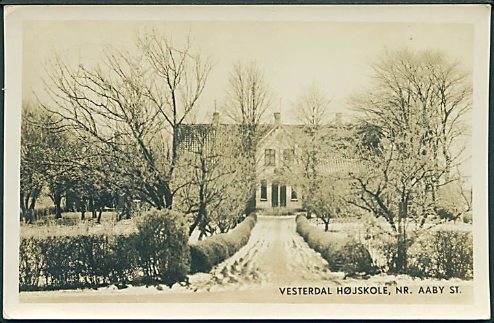Vesterdal Højskole, Nr. Aaby St. Fotokort u/no. 