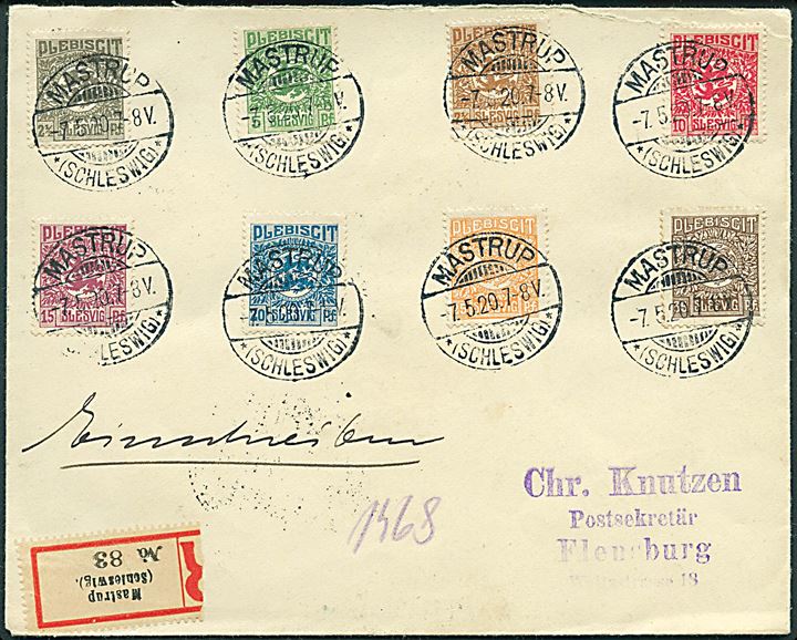 Fælles udg. på filatelistisk kuvert sendt anbefalet fra Mastrup *(Schleswig)* d. 7.5.1920 til Flensburg.