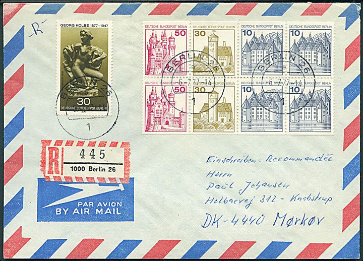 30 pfg. Kolbe og hæftesammentryk på anbefalet brev fra Berlin d. 6.7.1977 til Mørkøv, Danmark