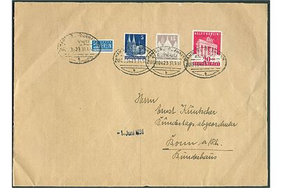 5 pfg., 15 pfg. Bygninger, 20+10 pfg. Helft Berlin og 2 pfg. Berlin Notopfer på stort brev annulleret med bureaustempel Hamburg - Cuxhaven Bahnpost Zug 00423 d. 31.5.1951 til Bonn.