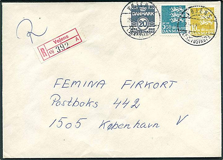 20 øre Bølgelinie, 5,50 og 10 kr. Rigsvåben på anbefalet brev annulleret med parentes stempel Vojens (Skrydstrup) d. 29.3.1987 til København.