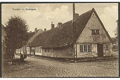 Parti fra Møllegade i Tønder. J. Boisen no. 86.