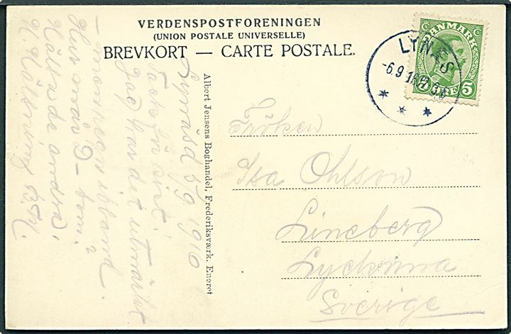 5 øre Chr. X på brevkort (Spodsbjerg med fyret ved Hundested) annulleret med brotype IIIb Lynæs d. 6.9.1916 til Sverige.