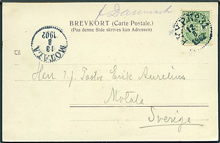 5 øre Våben på brevkort fra Helsingør annulleret med svensk bureaustempel PKXP.No.31 (= Hässleholm-Helsingborg) d. 12.8.1902 og håndskrevet f Danmark til Motala, Sverige.