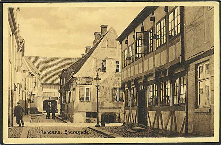 Parti fra Snaregade i Randers. Stenders no. 27892.
