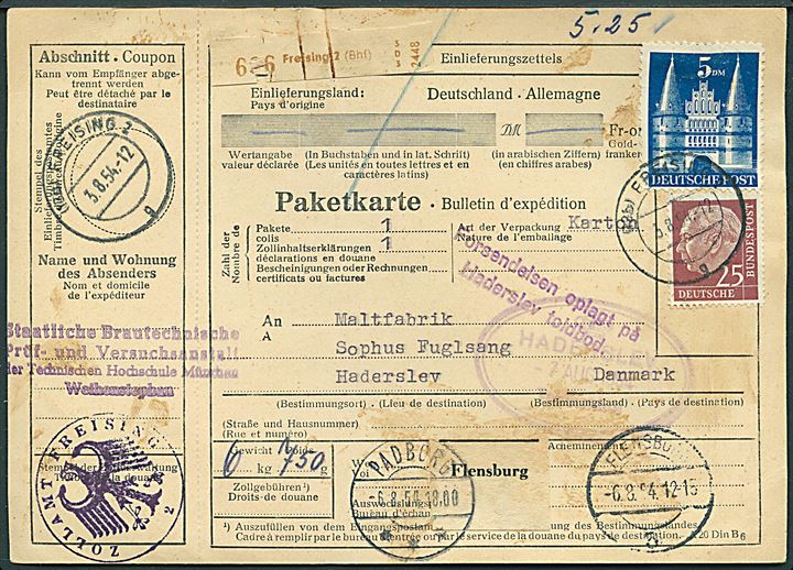 25 pfg. Heuss og 5 mk. Holstentor på internationalt adressekort for pakke fra Freising d. 3.8.1954 via Flensburg og Padborg til Haderslev, Danmark.