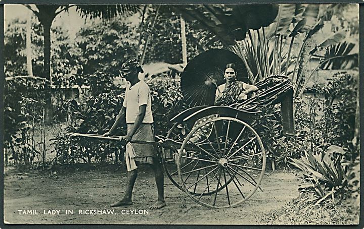 Tamil Lady in Rickshaw, Ceylon. Fotokort no. 76. 