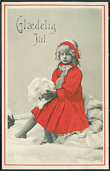 Glædelig Jul. Pige iført rød vinterfrakke. Stenders u/no. 