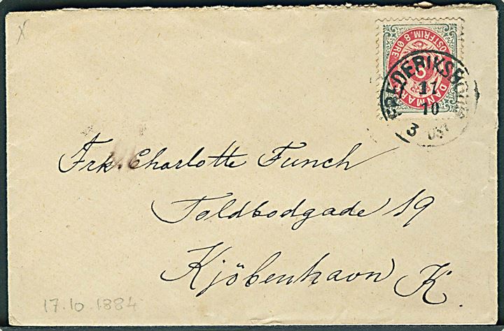 8 øre Tofarvet på brev annulleret med lapidar Frederiksborg d. 17.10.1884 til Kjøbenhavn.