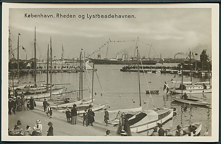 Rheden og Lystbaadehavnen i København. Alex Vincents no. 62. Fotokort. 