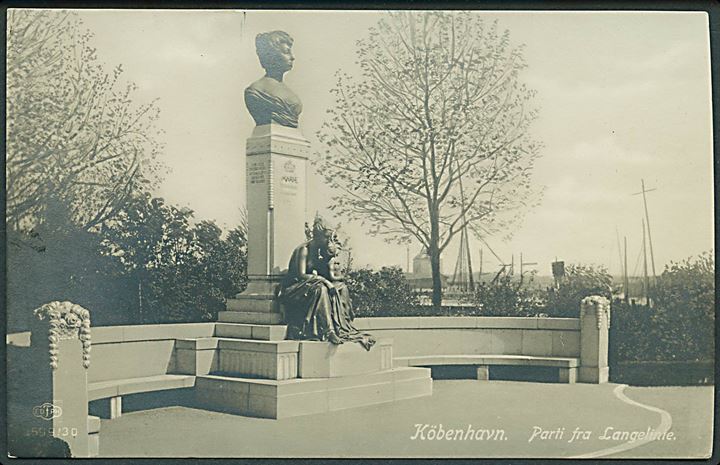 Parti fra Langelinie med Prinsesse Marie monument, København. Fotokort. Ed. F. Ph. no. 599/30. 