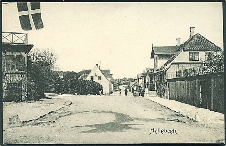 Hellebæk, Gadeparti. Knud Nielsen u/no. 