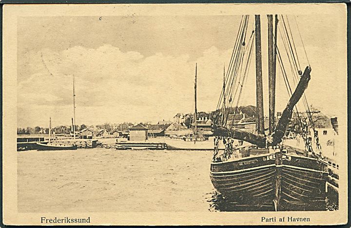Frederikssund med havnen. H. Chr. Petersens Kunstforlag u/no. 