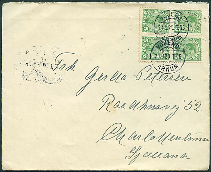 5 øre Chr. X i fireblok på brev fra Gram annulleret med bureaustempel Vojens - Arnum T.45 d. 24.9.1920 til Charlottenlund.
