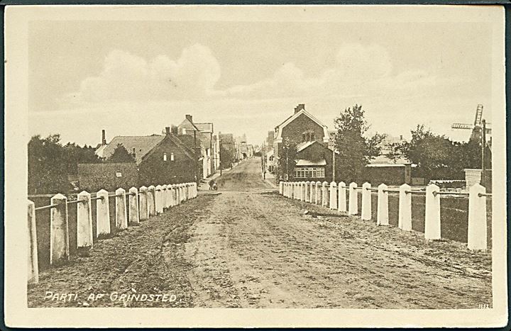Grindsted. Gadeparti med Mølle. K. Kristensens Bog & Papirhandel no. 1852. 