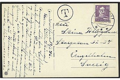 10 øre Chr. X single på underfrankeret brevkort fra Middelfart d. 19.2.1946 til Ångelholm, Sverige. Sort T stempel - men porto ikke opkrævet.
