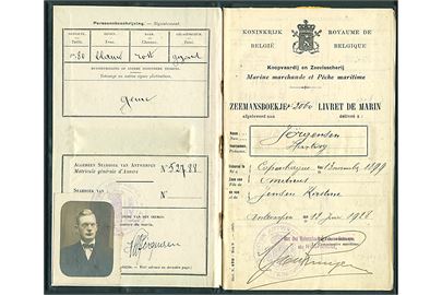 Belgisk søfartsbog med billede for dansk sømand, Hartvig Jørgensen, udstedt i Antwerpen d. 12.6.1928. Flere notater og stempler. Løs i ryggen.