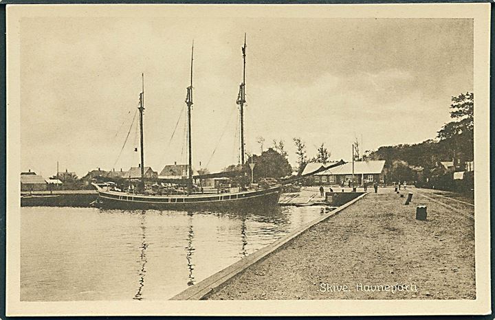 Skive, havneparti med sejlskib. Stenders Skive no. 42.